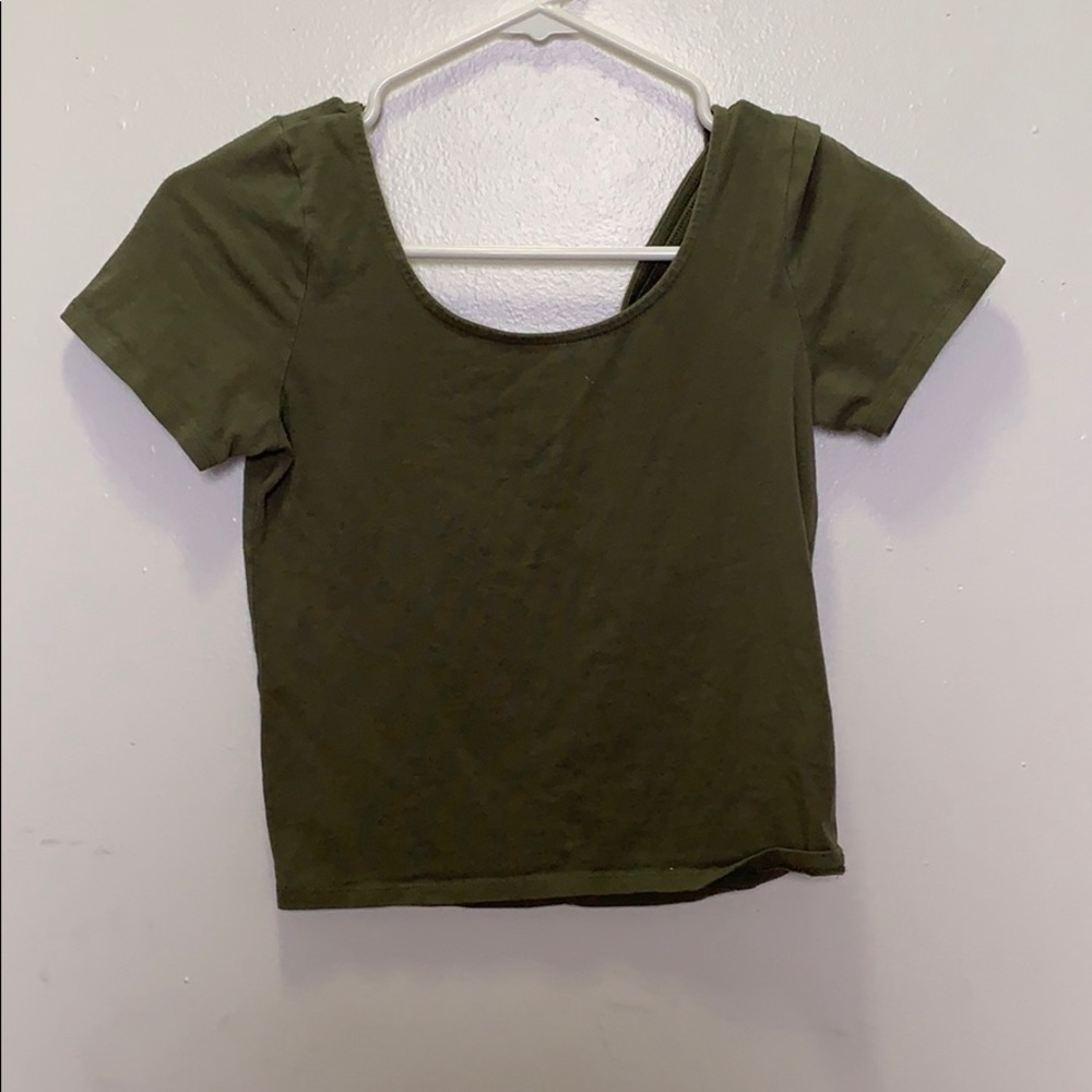 Crop top